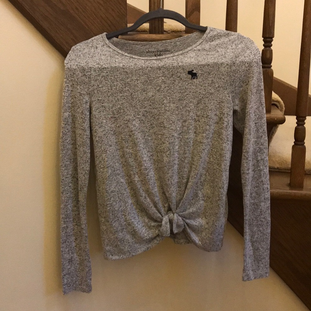 NWOT Abercrombie kids girls size 11/12 sweater